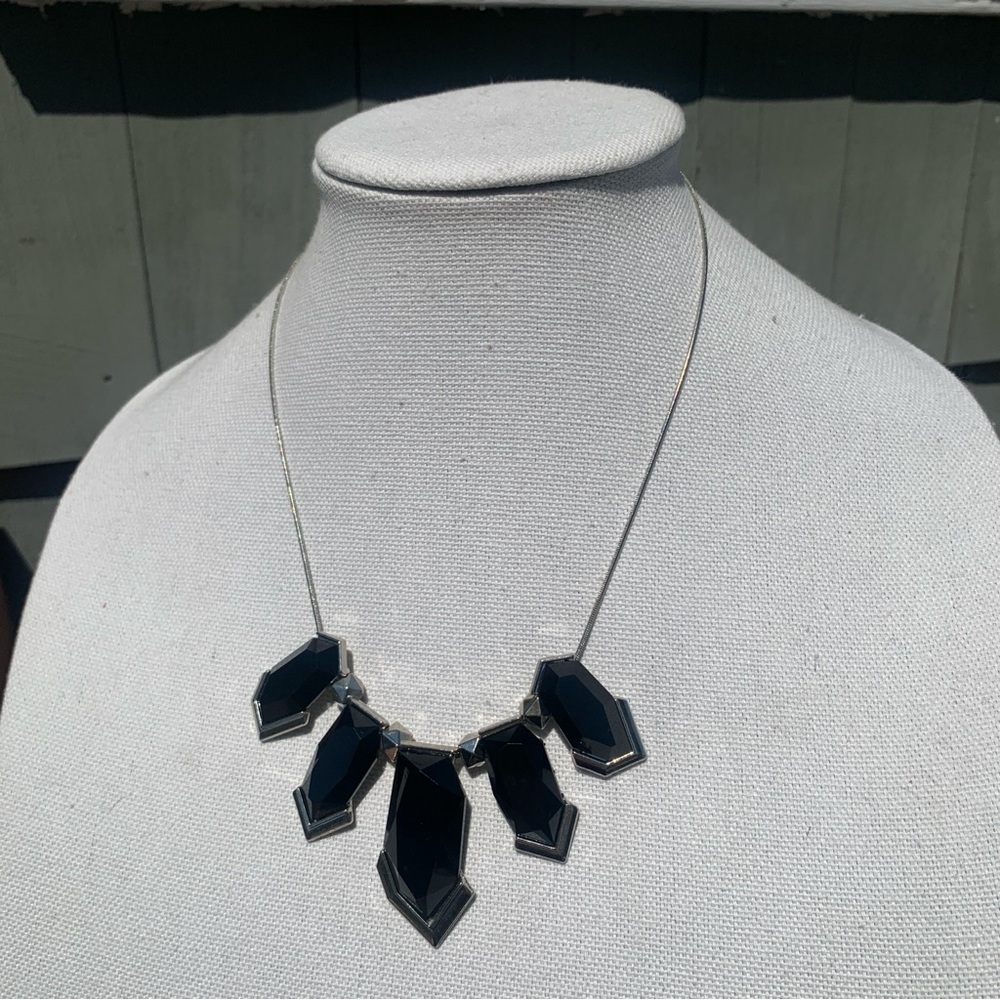 Dazzling Chic Black Silver Stone Pendant Statement Necklace